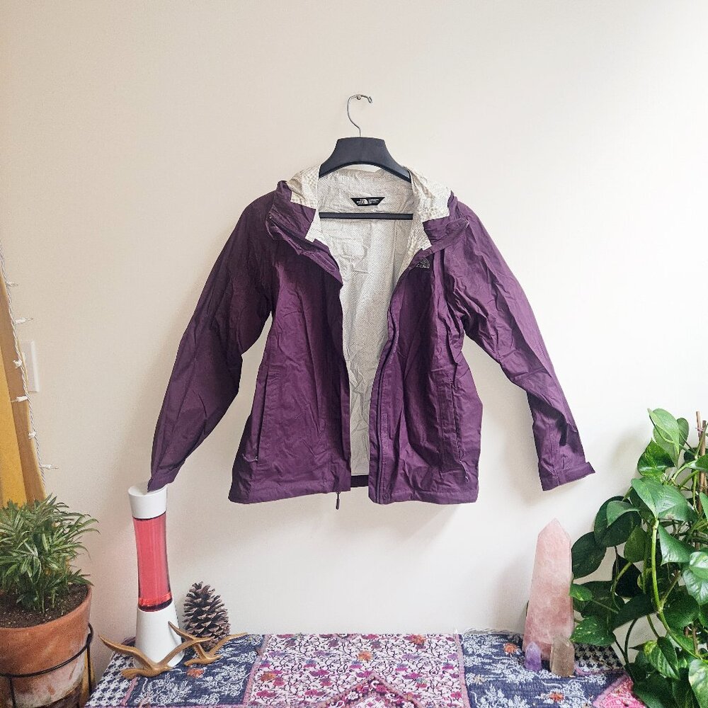 The North Face windbreaker rain shell L